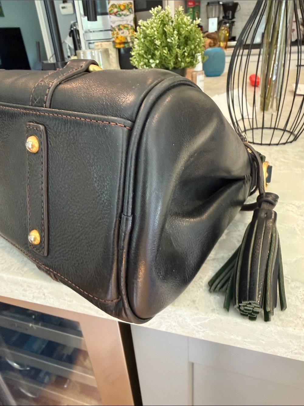 Dooney and Bourke Florentine satchel - Picture 4 of 7